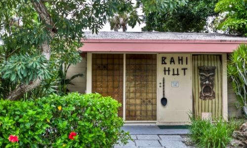 A Perfect Place to Start Your Evening- The Bahi Hut in Sarasota