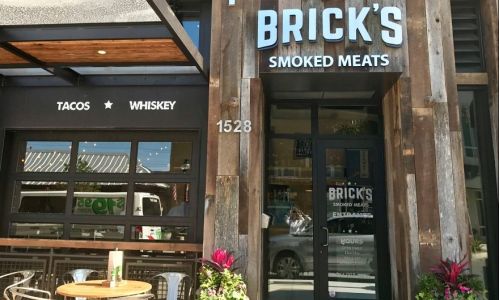 Brick’s Smoked Meats In Sarasota- Casual Chic Texas BBQ