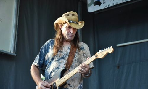 Sarasota Post Interview With Sarasota Guitar Hero Chris Anderson