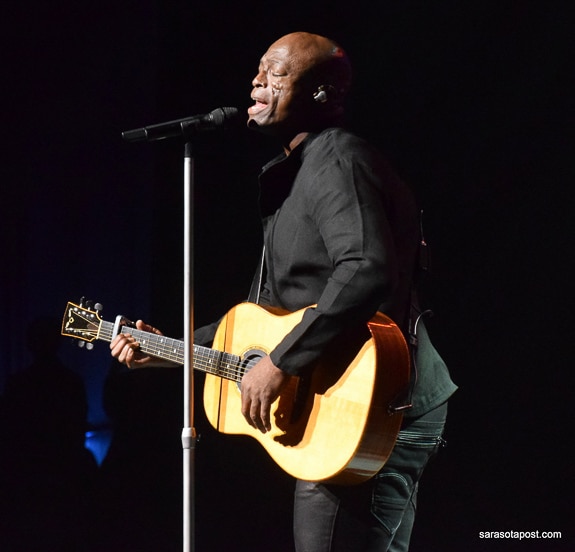 Seal sings "Kiss From a Rose" at the Van Wezel 18th Annual Gala in Sarasota, FL